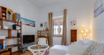 Charming house for 6 persons at downtown Faro