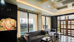 Lobby sitting area - Rupasi Bangla-lll (Kanthi)