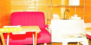 Småhus – basic | Blendingsgardiner og sengetøy