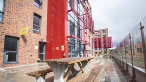 Exterior - St Pancras Way (London)
