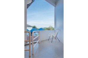 Superior-Zimmer, 1 King-Bett, Stadtblick | Balkon