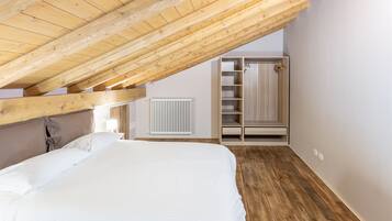 1 camera, ferro/asse da stiro, Wi-Fi, lenzuola