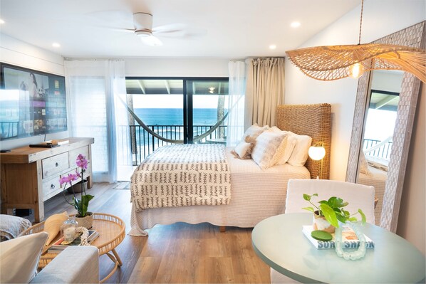 Iron/ironing board, travel crib, free WiFi, bed sheets