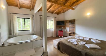 Hibisco Home Hotel