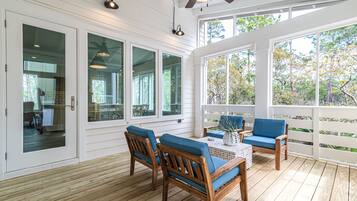 Signature House, 5 Bedrooms, Non Smoking, Patio | Terrace/patio