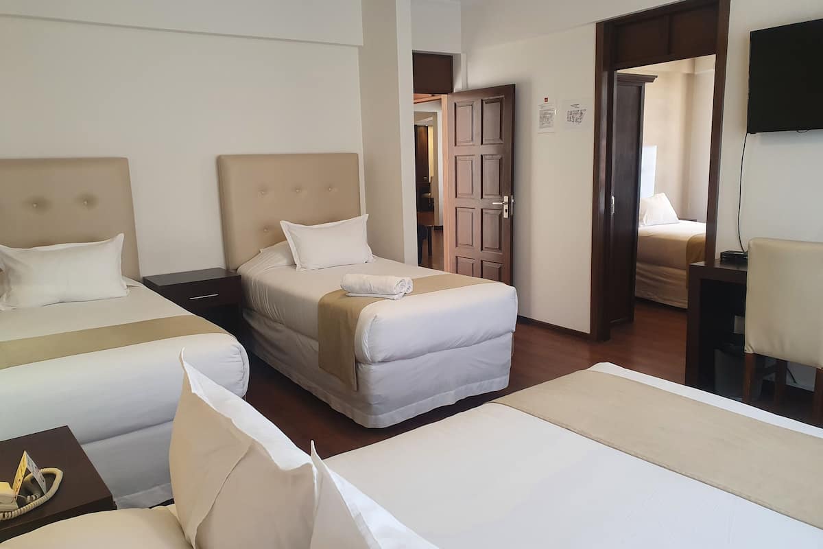 Vierpersoonskamer | 1 slaapkamer, luxe beddengoed, donzen dekbedden, Tempur Pedic-bedden