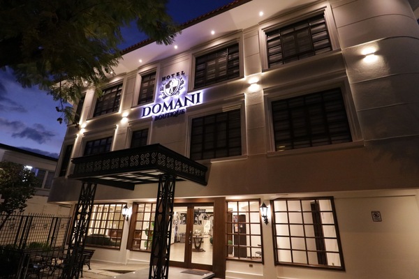 Bagian depan properti