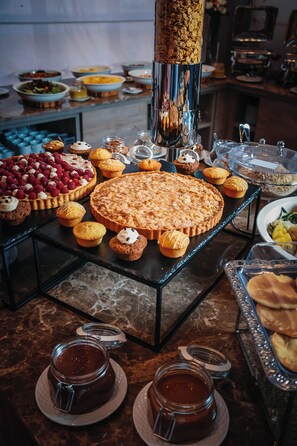 Frokostbuffé er inkludert hver dag