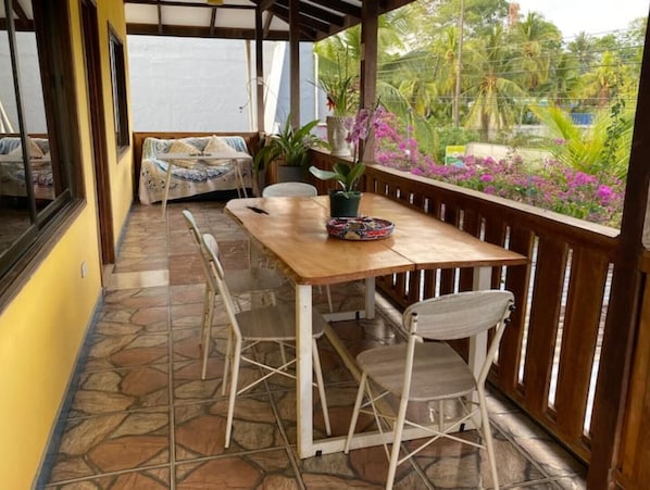 Outdoor dining