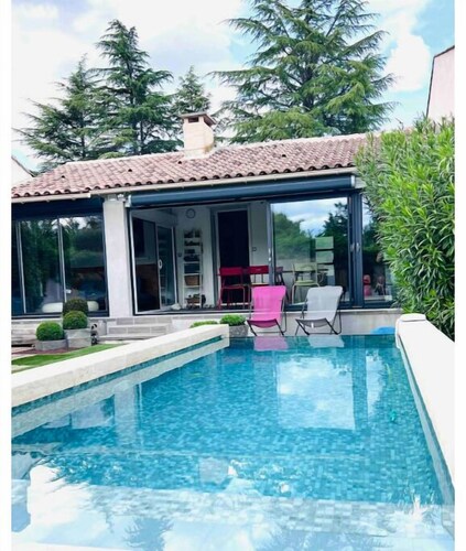 Charmante Maison, Piscine, Spacieuse, 5 mn Aix
