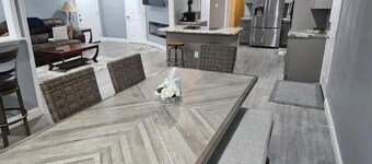 Newly renovated family home in quiet neighborhood