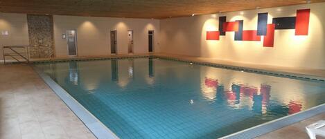Piscine couverte