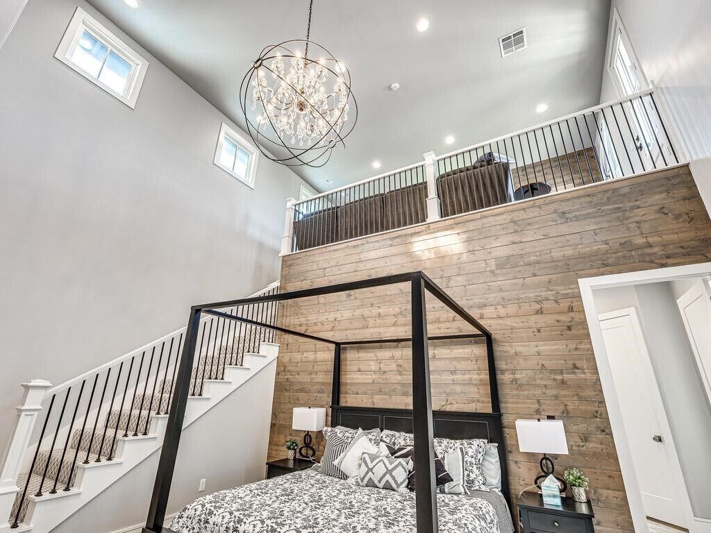 4 chambres, coffres-forts dans les chambres, bureau