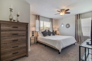 4 bedrooms, iron/ironing board, WiFi, bed sheets