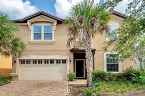 Exterior - Last Minute Disney! Private Pool, Hot Tub & Themed Bedrooms. Book Now! #99609 (Orlando)