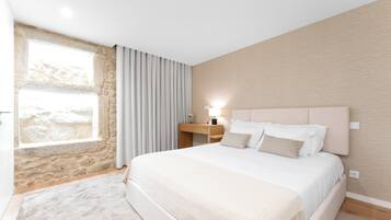 3 bedrooms, iron/ironing board, WiFi