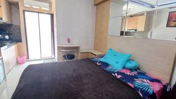 Habitació doble Deluxe | Escriptori, espai de treball apte per a portàtils i wifi gratuïta