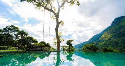 Romantic Luxury Villa with a Mountain view