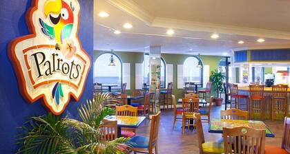 OCEANFRONT -2 Bdrm w/balconies, Casa Del Mar, Ormond Beach, 10miles fr Daytona