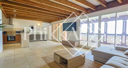 Magnifique Duplex de 5 chambres Ă la baie orientale