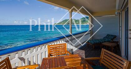 Magnifique Appartement Les Pieds Dans L'eau à Grand Case