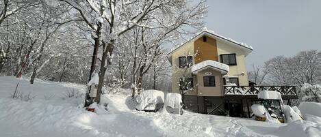 Overnatningsstedets facade