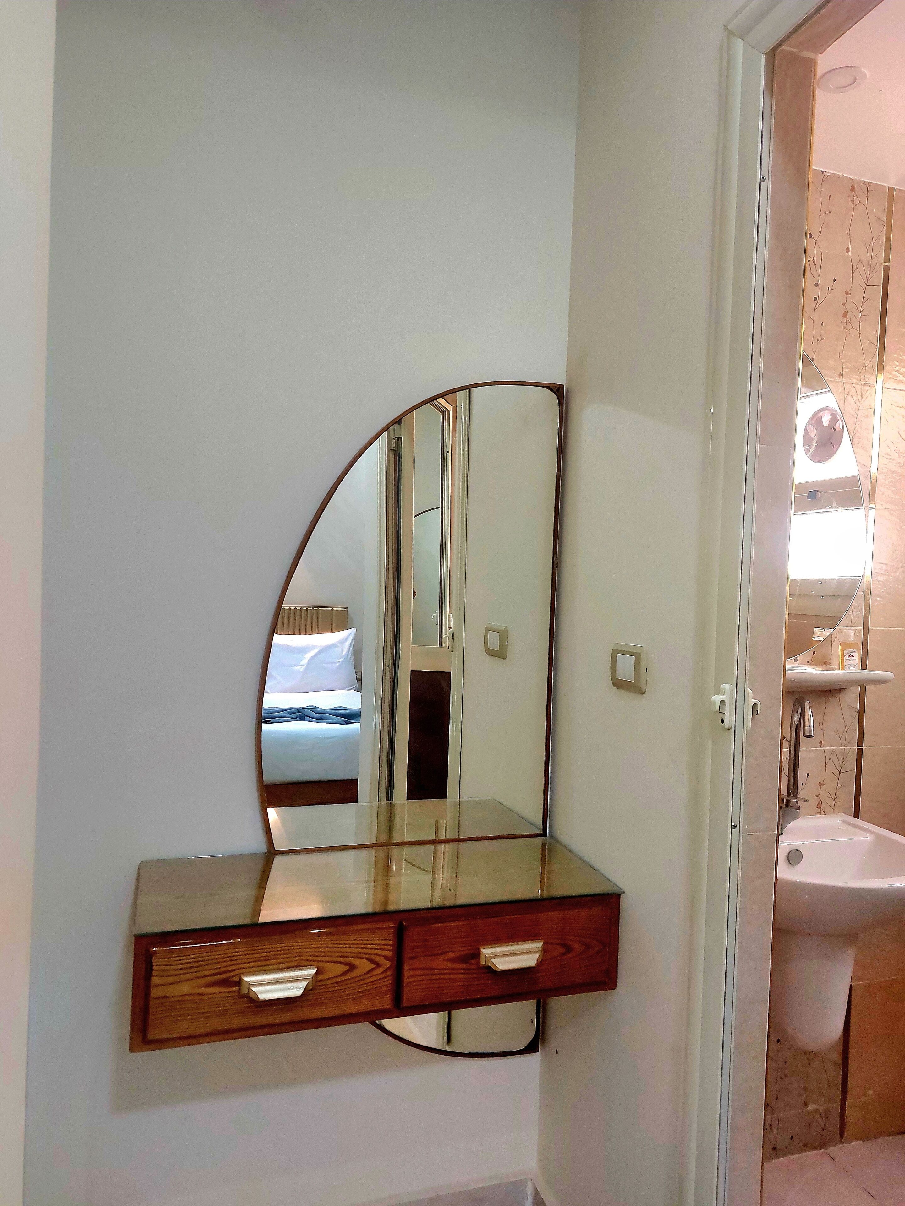 Foto - Regent Pyramids View In