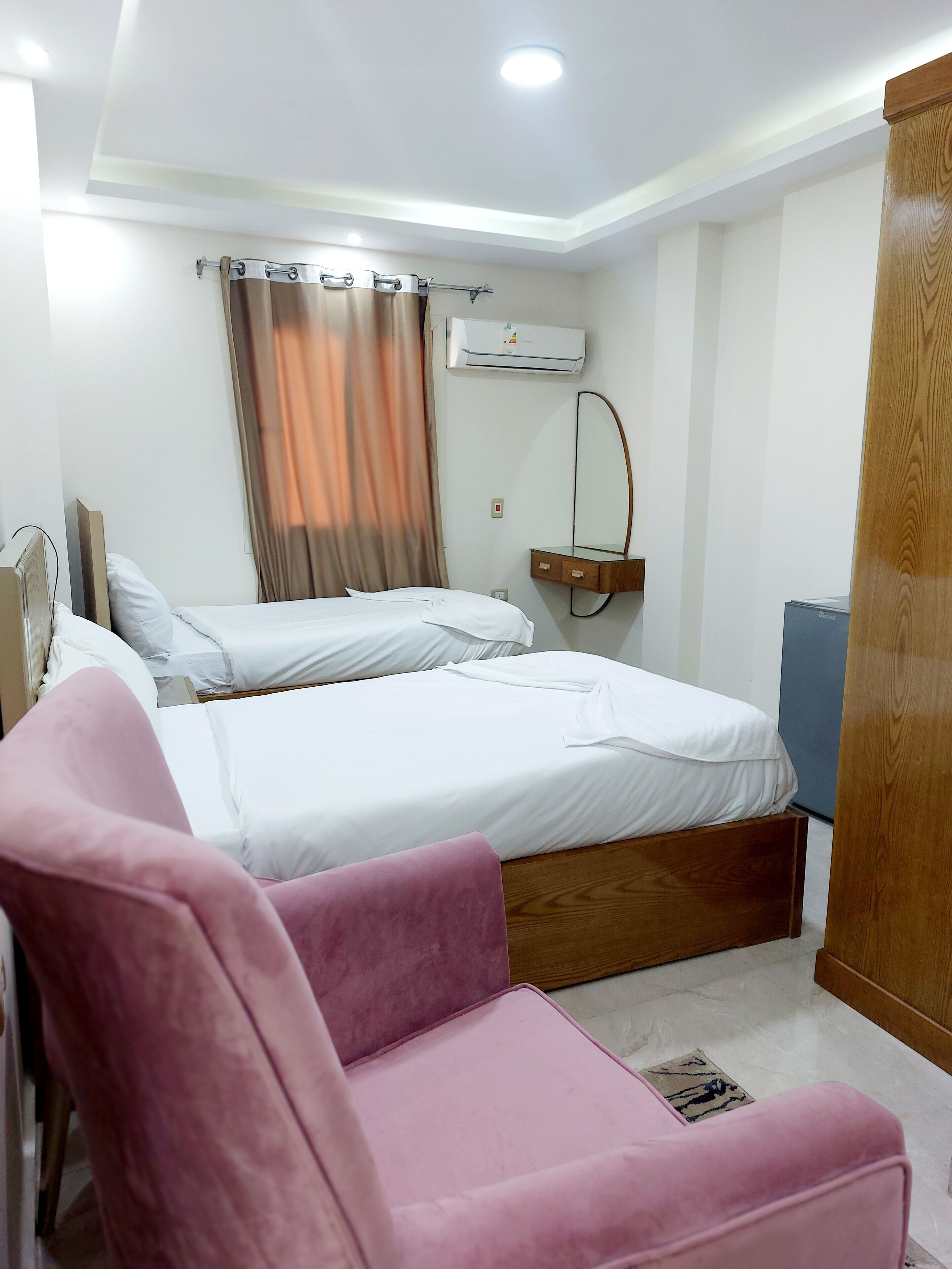 Foto - Regent Pyramids View In