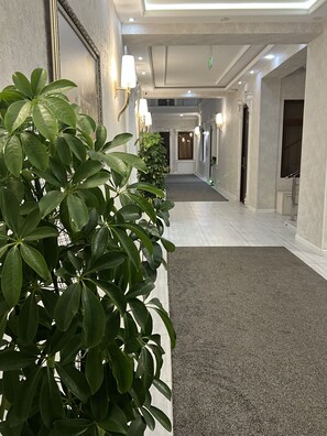 Reception - Globus Hotel Tashkent (Tashkent)