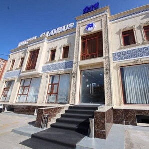 Exterior - Globus Hotel Tashkent (Tashkent)