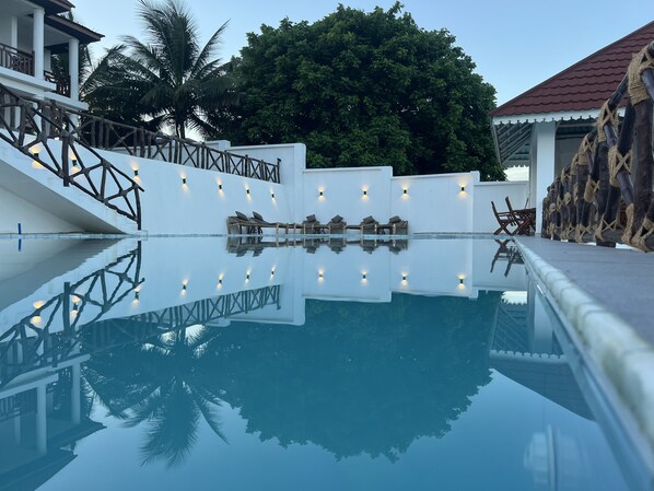 Outdoor pool - ALFA BOTIQUE HOTEL (Kiwengwa)