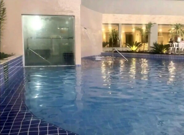 10 piscinas al aire libre