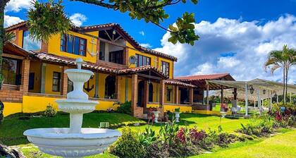 Aw Guatape Glamping Resort