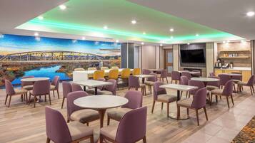 Desayuno buffet incluido todos los días