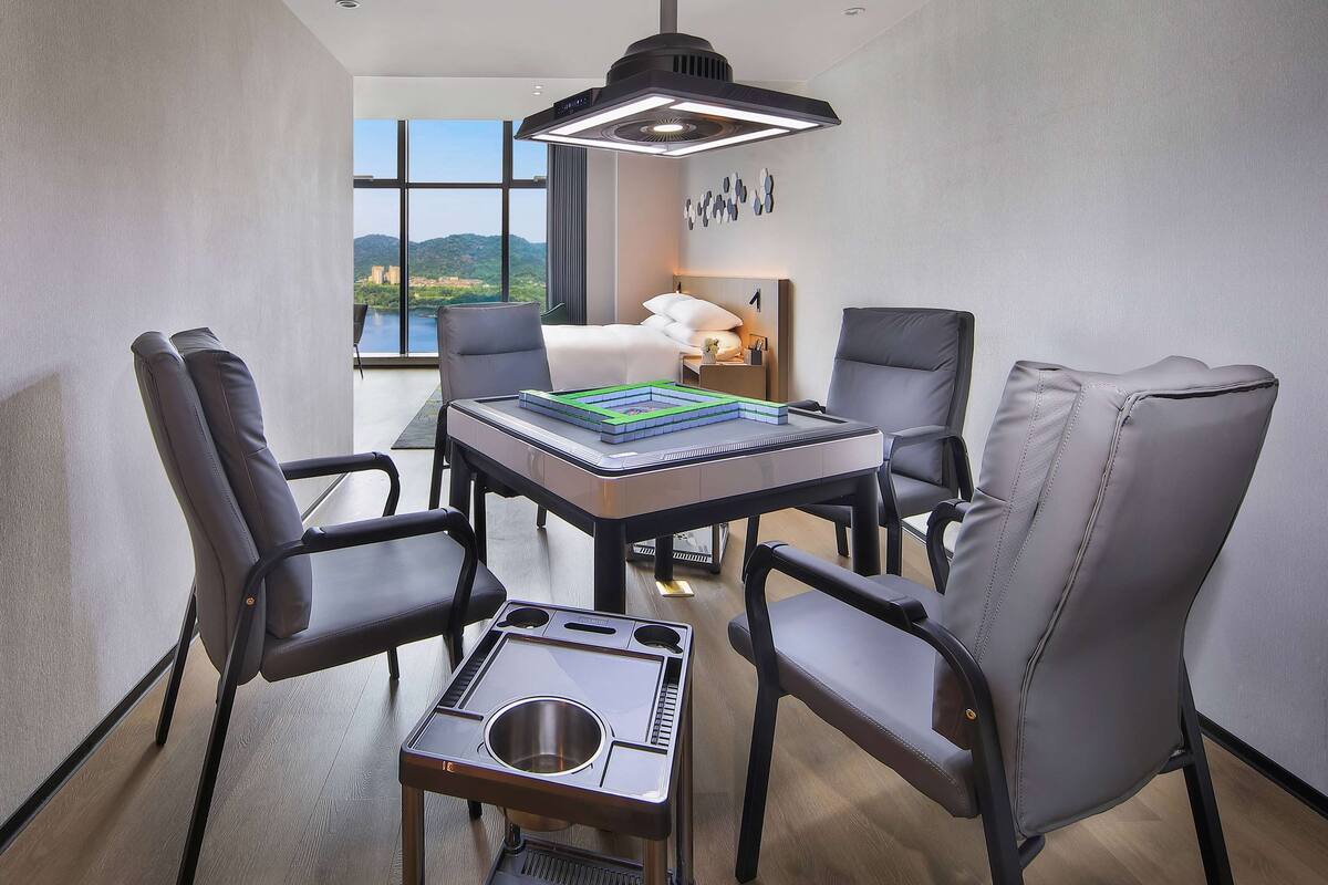Rom, 1 kingsize-seng, ikke-røyk (Lakeside View, Mahjong)