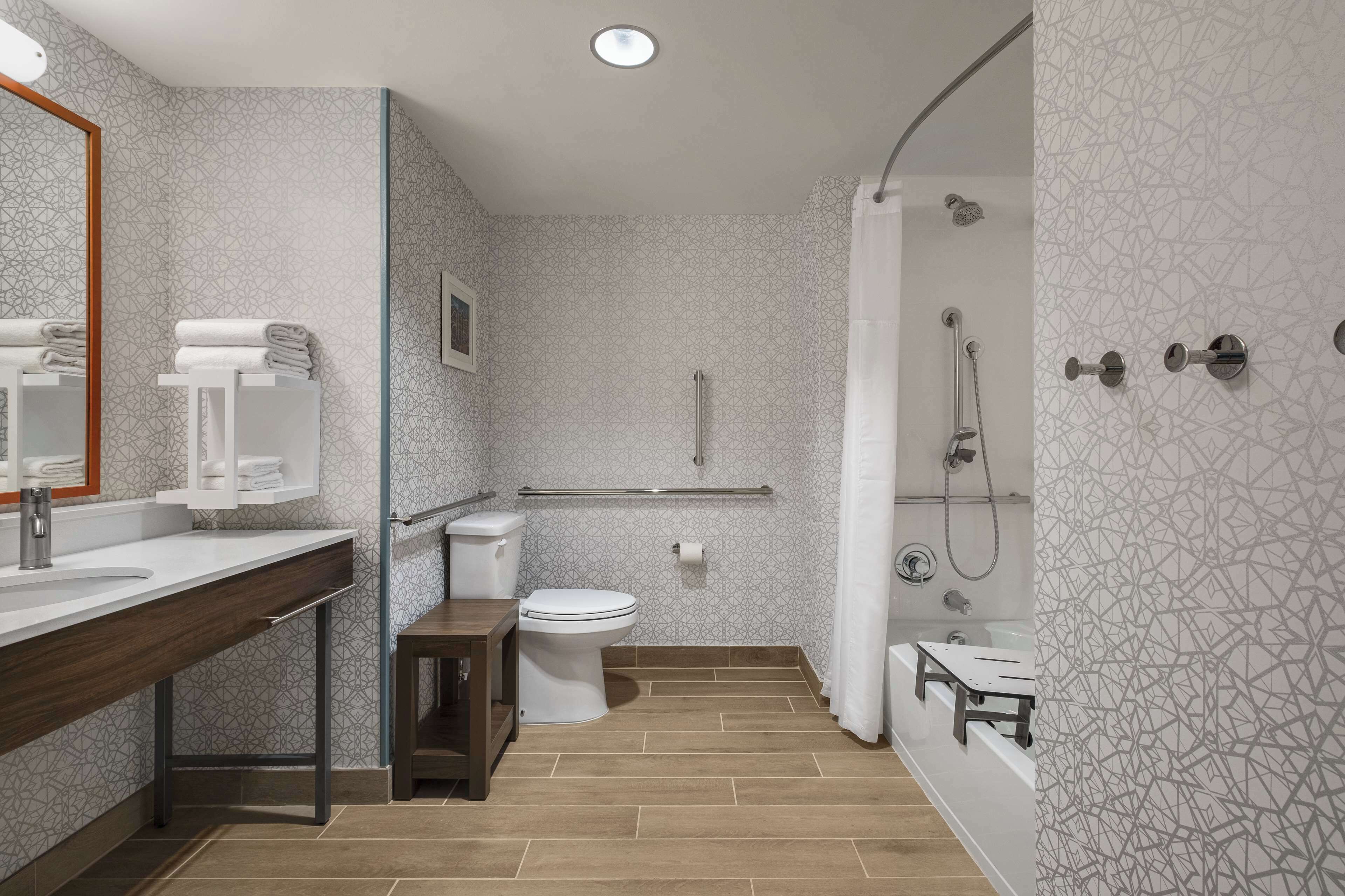 Photo - Hampton Inn Austin East Side 5th Street