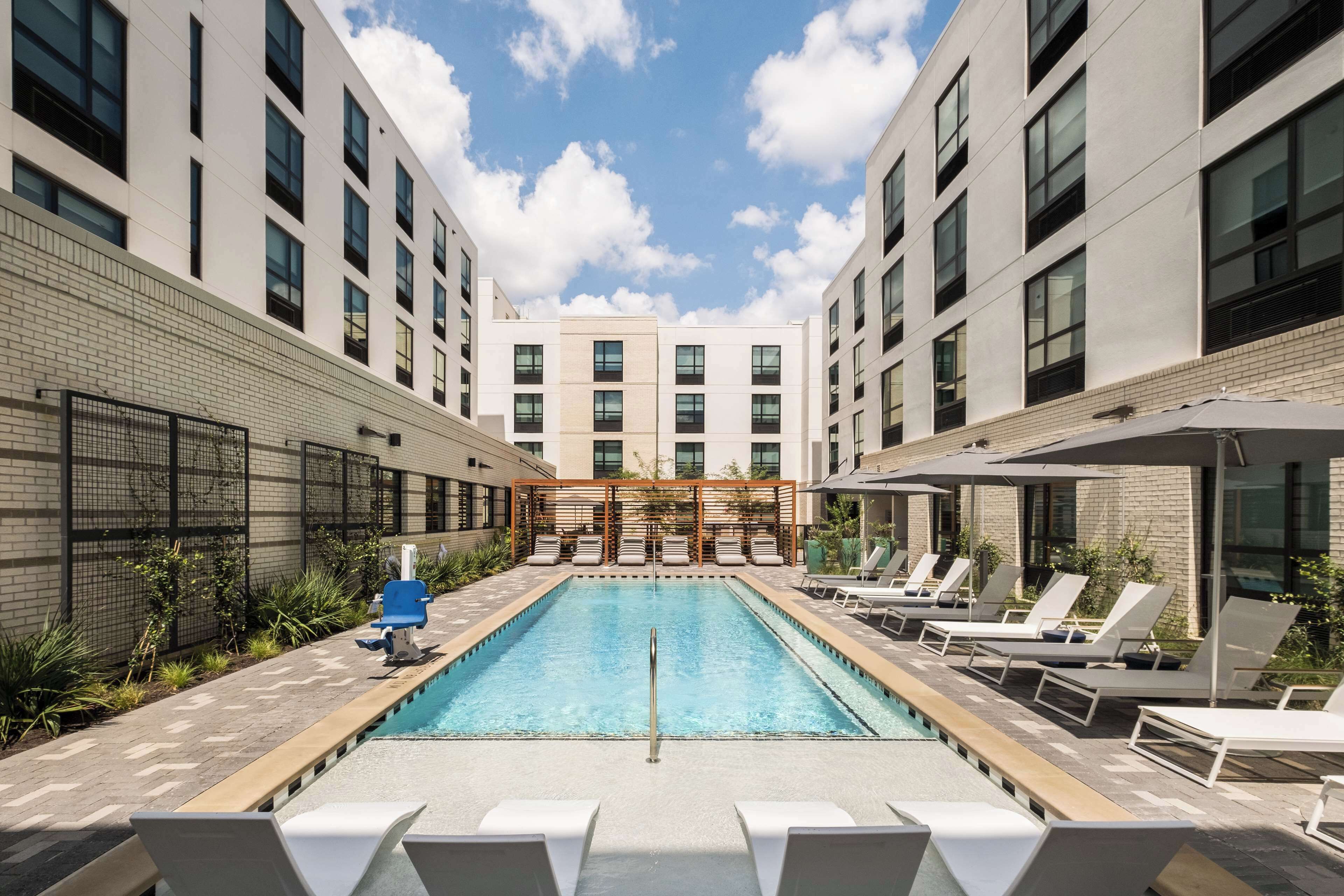 Photo - Hampton Inn Austin East Side 5th Street