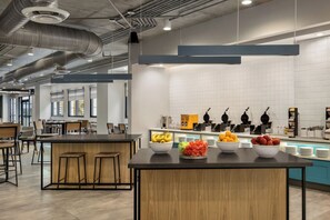 Desayuno buffet incluido todos los días