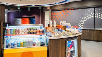 Snack bar