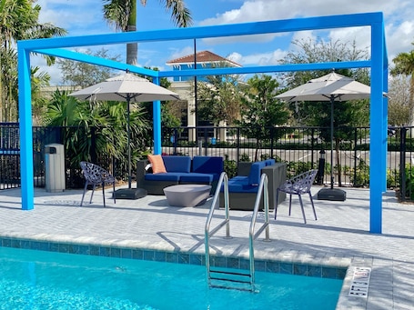 Outdoor pool, open 6:00 AM to 7:00 PM, pool umbrellas, sun loungers