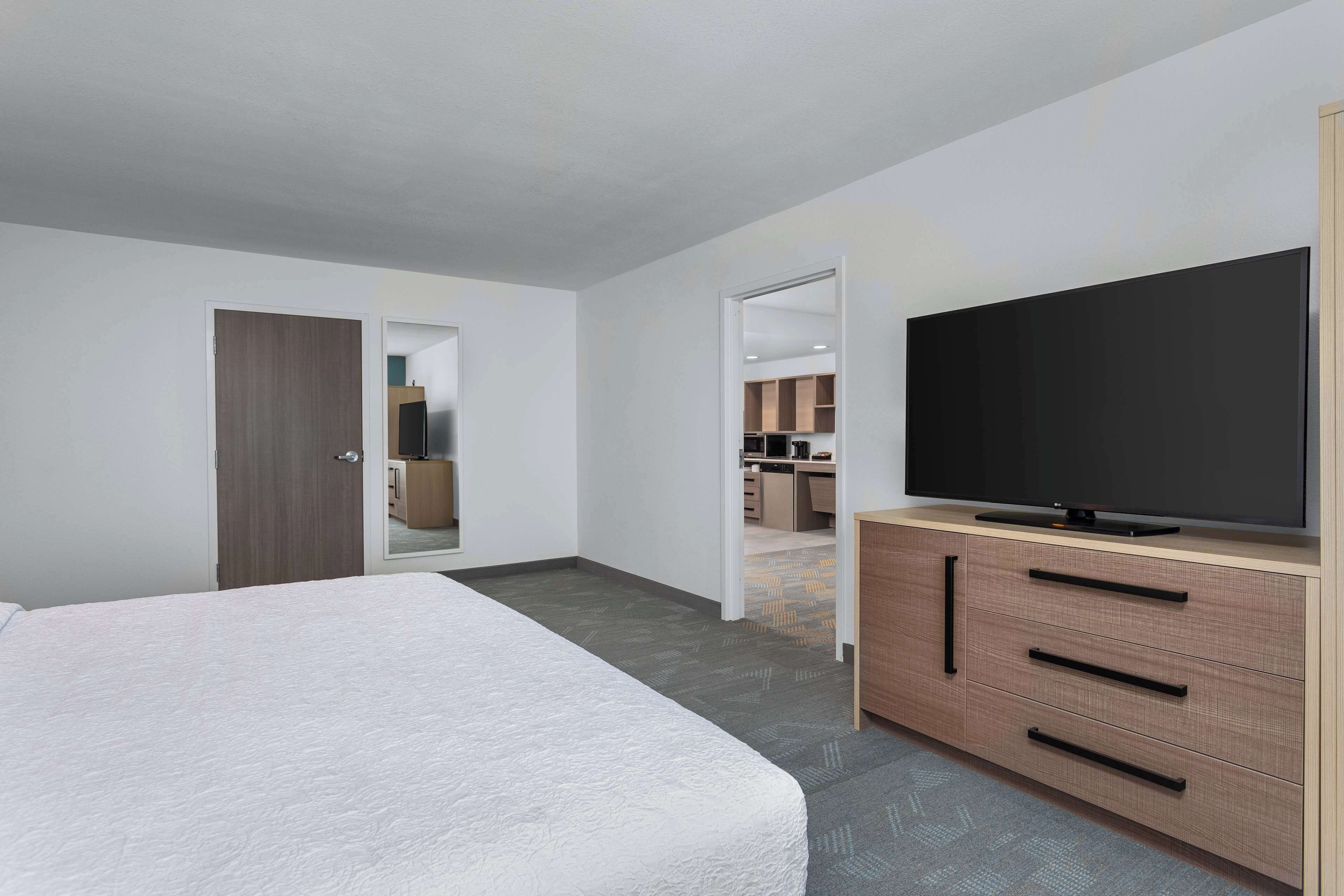Photo - Home2 Suites By Hilton Indianapolis North At Intech Park