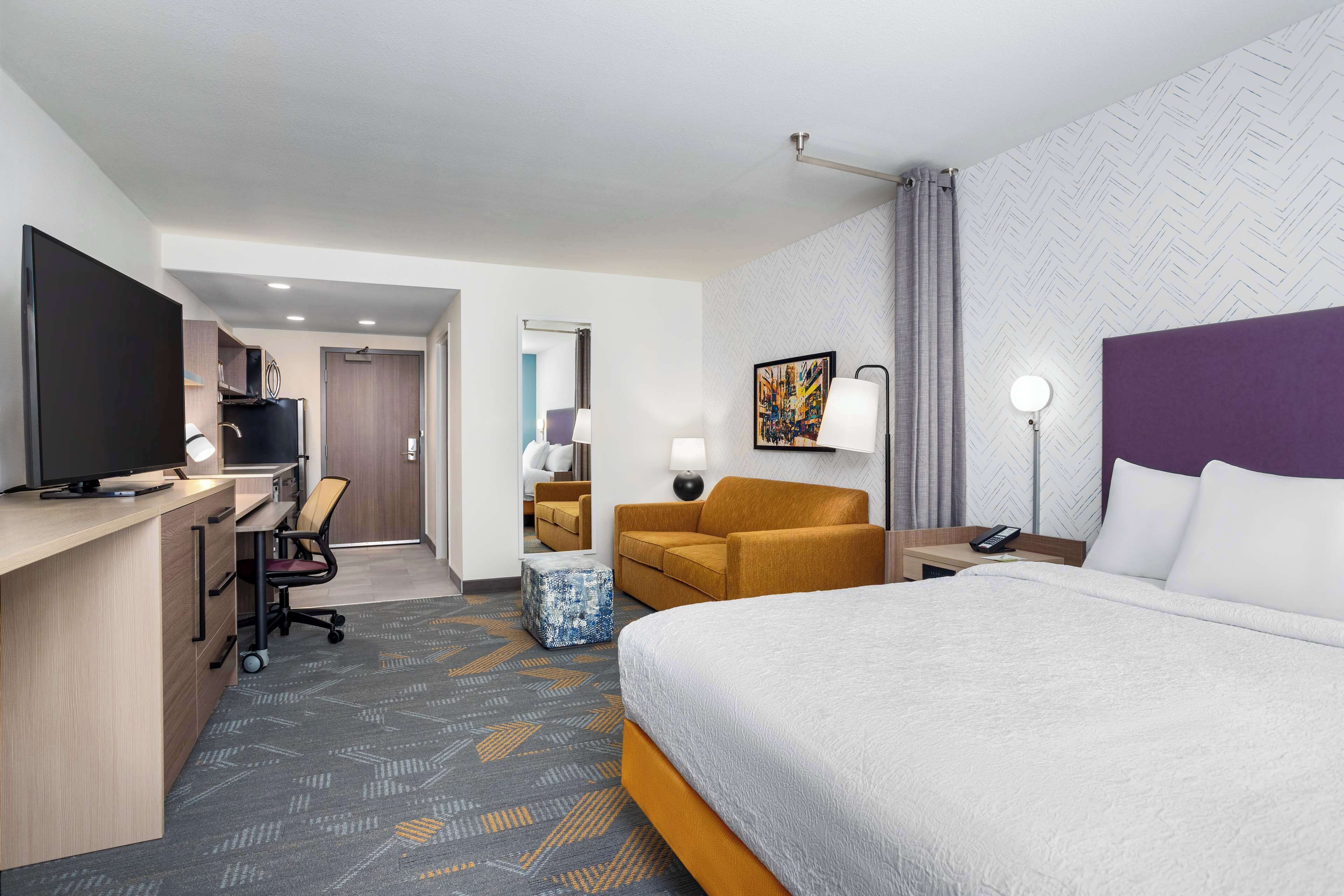 Photo - Home2 Suites By Hilton Indianapolis North At Intech Park