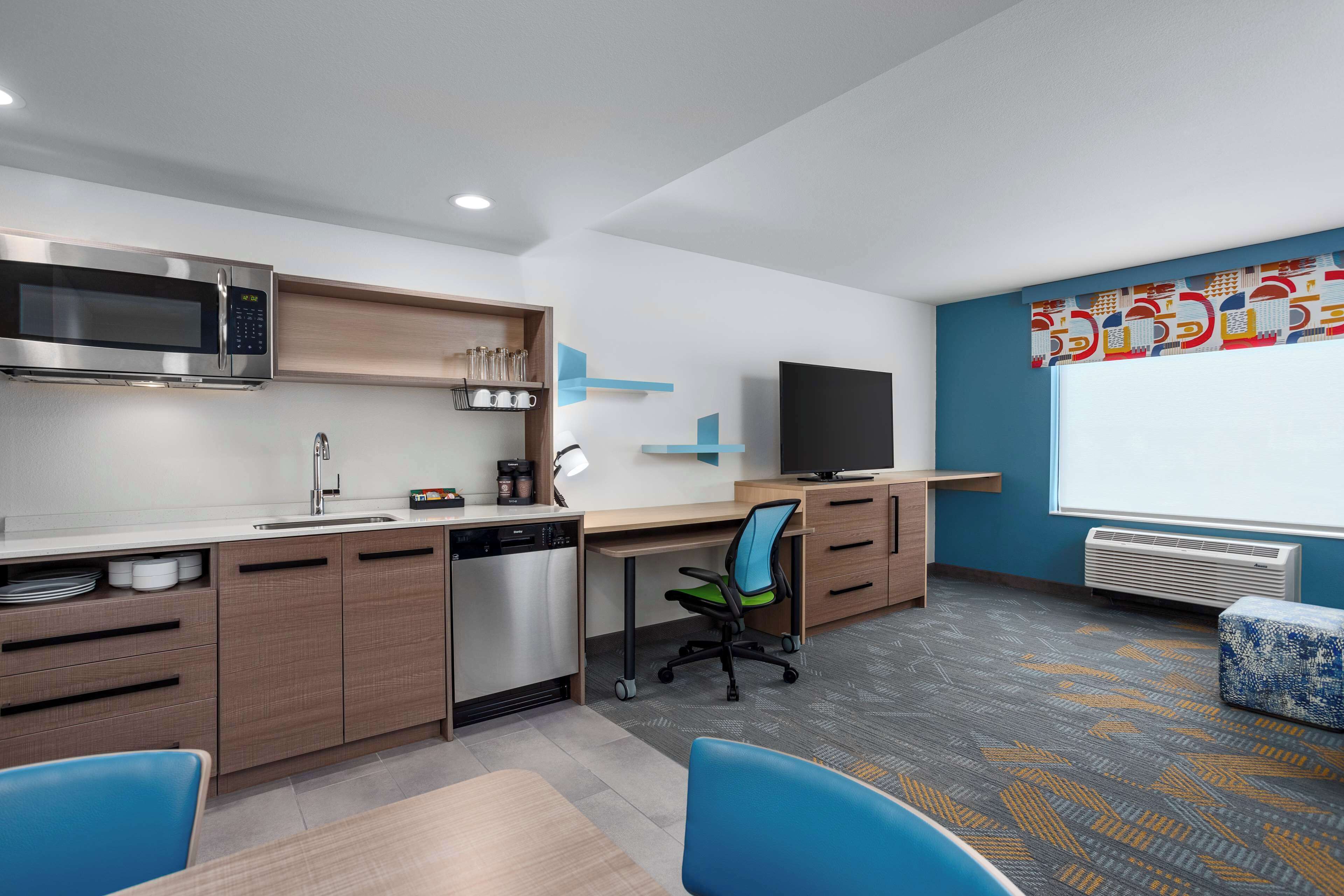 Photo - Home2 Suites By Hilton Indianapolis North At Intech Park