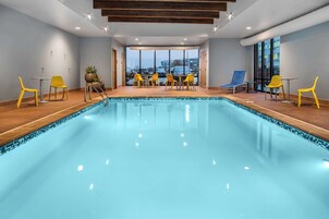 Una piscina techada