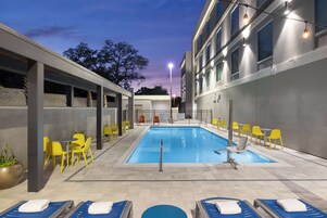 Seasonal outdoor pool