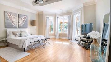 Habitación de lujo | Ropa de cama de alta calidad y camas con pillow-top