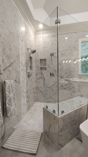 Bathroom - Tennessee Modern Manor (Eads)