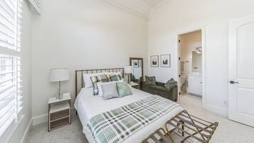 Habitación de lujo | Ropa de cama de alta calidad y camas con pillow-top