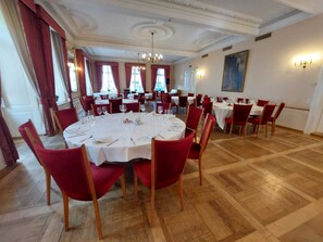Restaurant - Hotel Post Glarnerhof (Glarus)