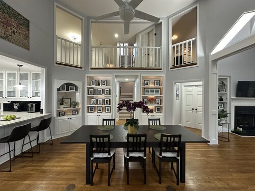 3 Bedroom 2 Bath Cozy & Private Home in Beautiful Peachtree City